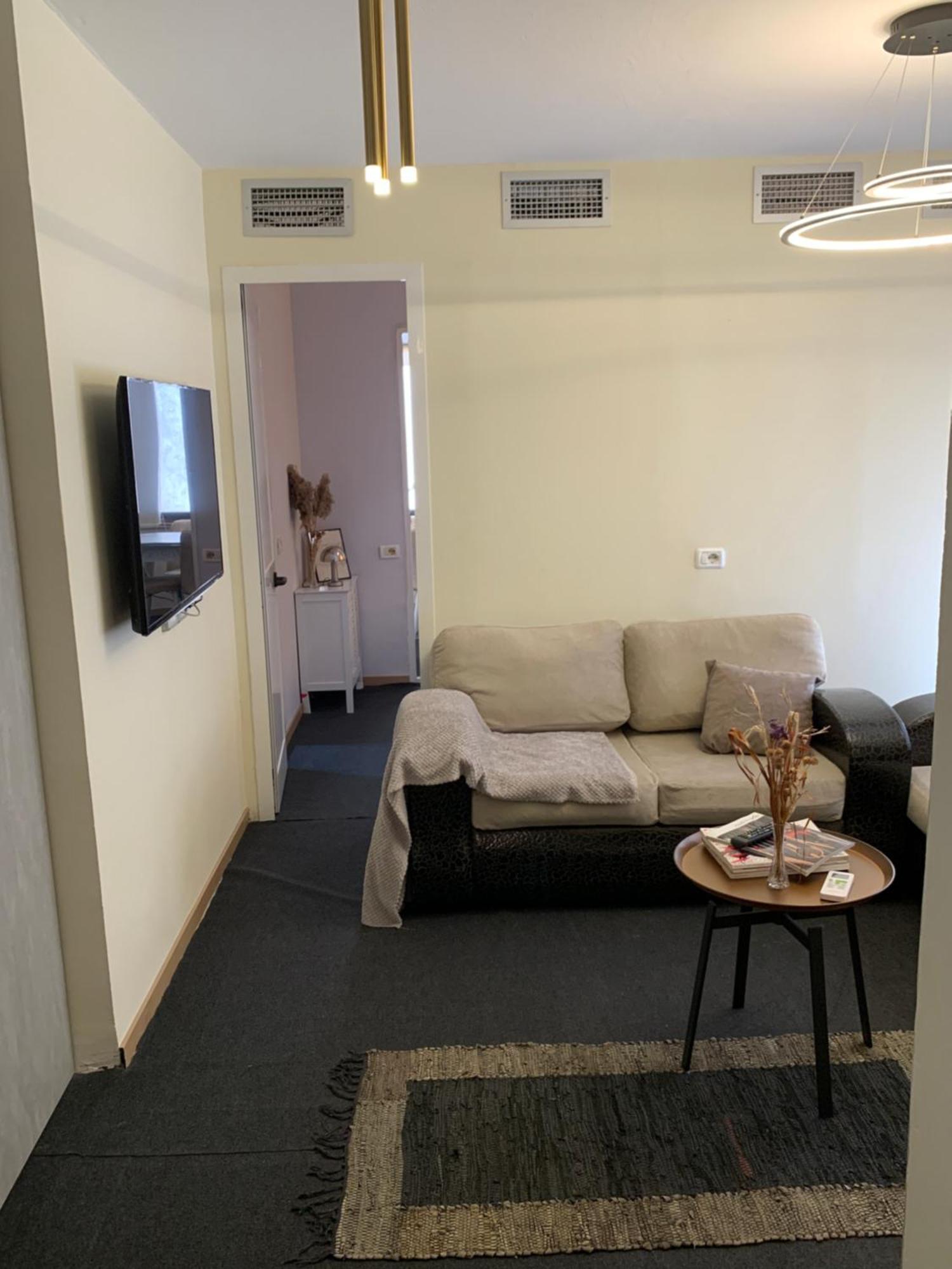 Citynest Apartments, 3-Minute Walk From The Skanderbeg Square Tirana Exterior photo